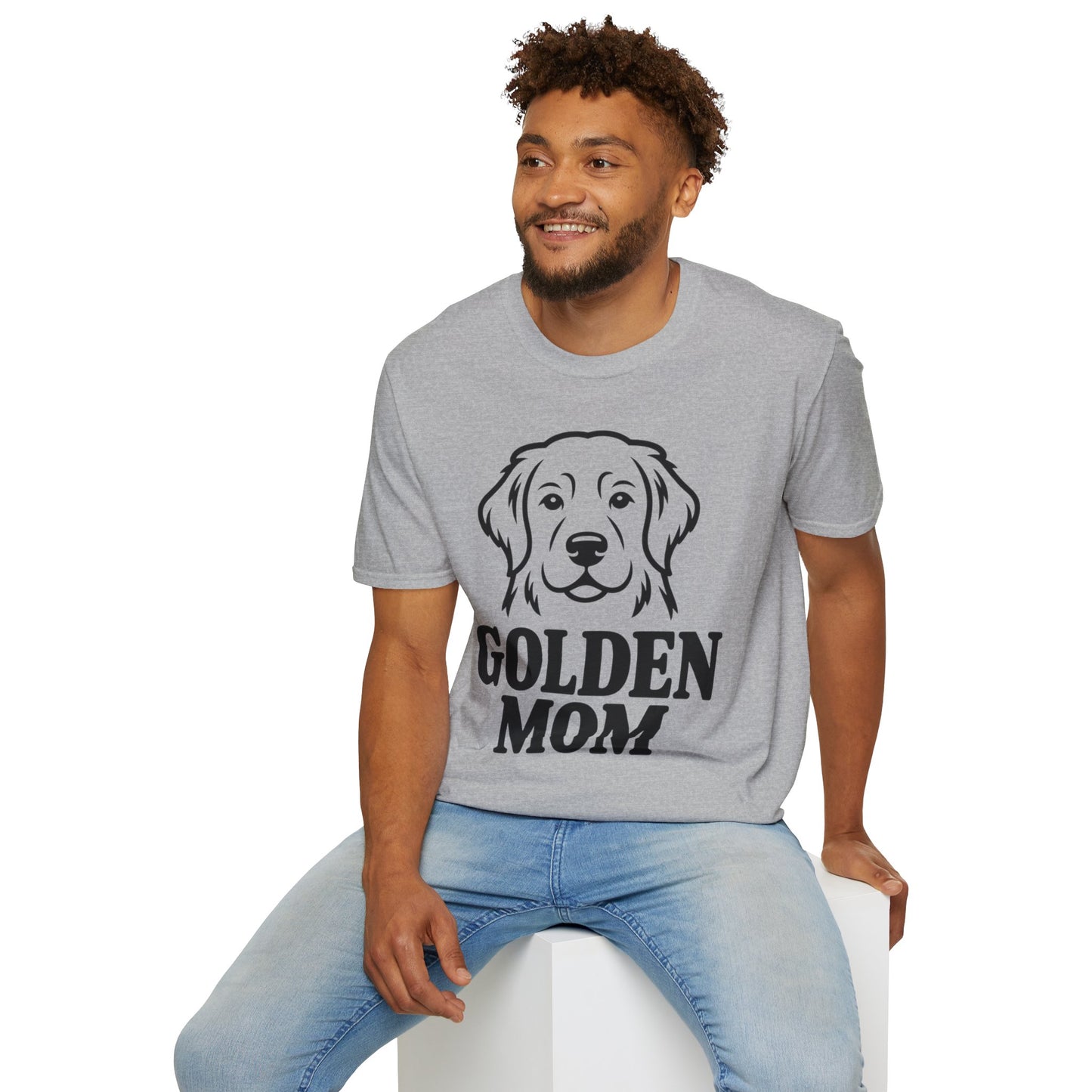 Golden Mom T-Shirt — Minimalist Golden Retriever Dog Mom Tee