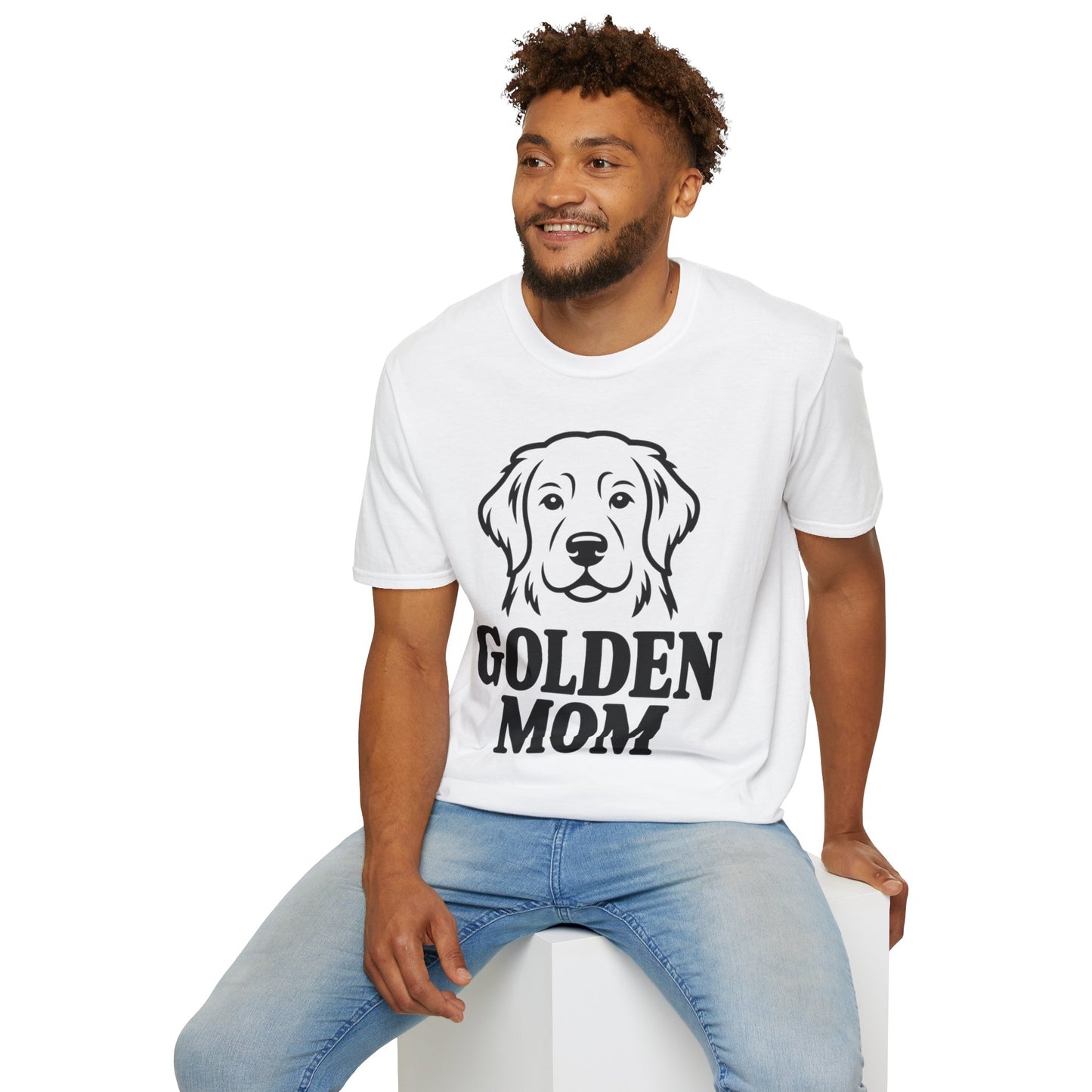 Golden Mom T-Shirt — Minimalist Golden Retriever Dog Mom Tee